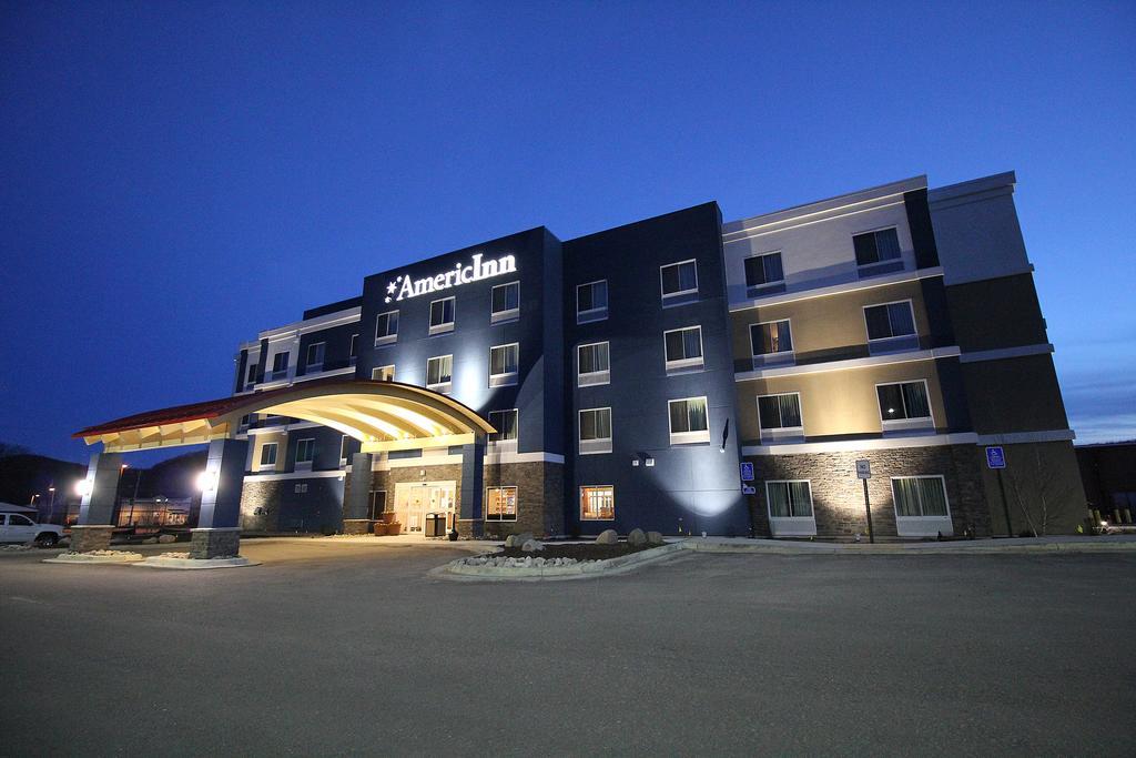 Americinn By Wyndham Winona Kültér fotó